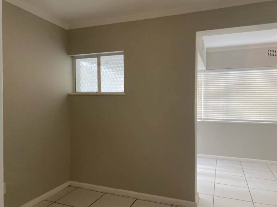 To Let 0 Bedroom Property for Rent in Sea Point Western Cape